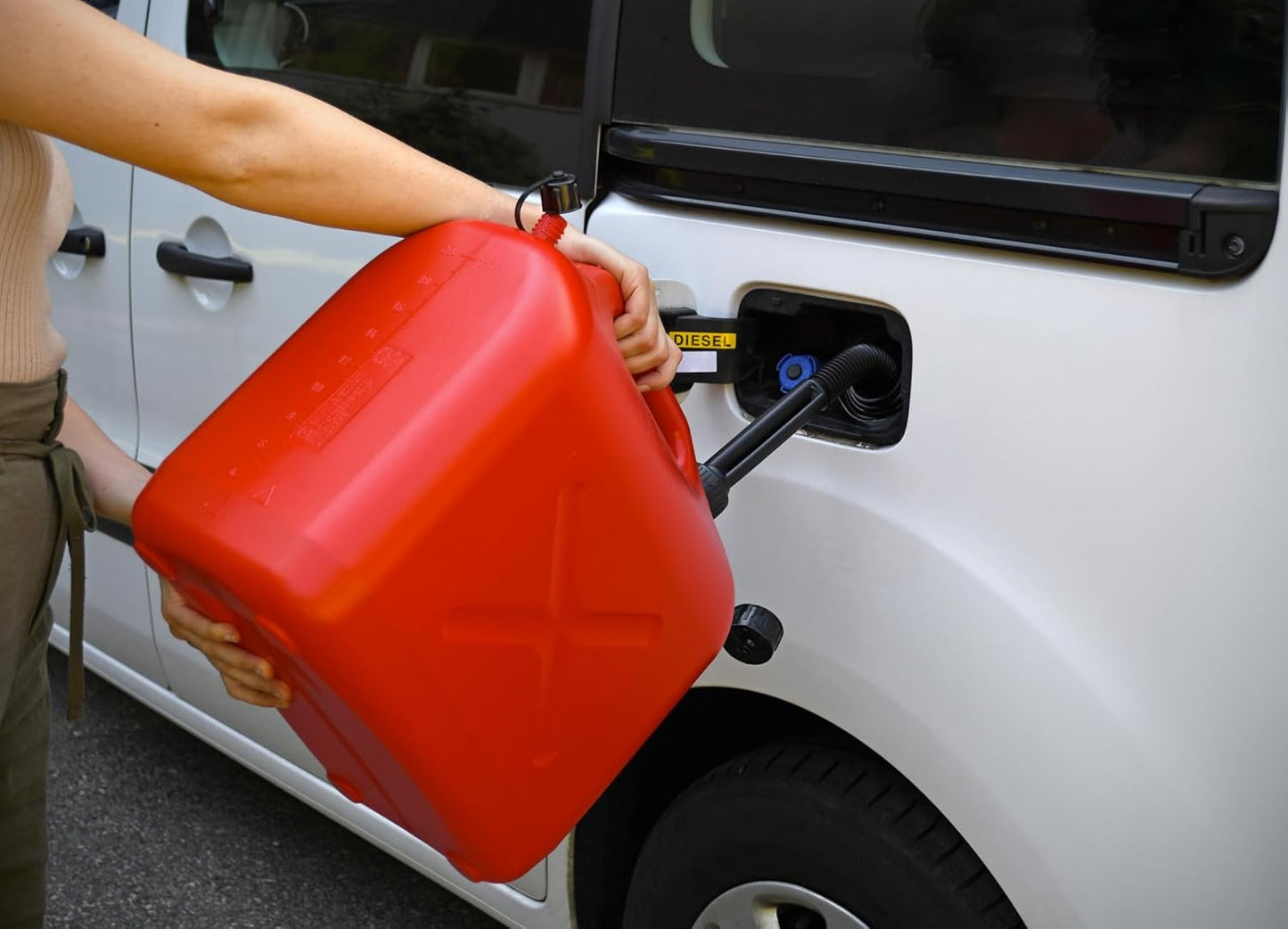 Precisie stalen plastic jerrycan met schenktuit - 10L