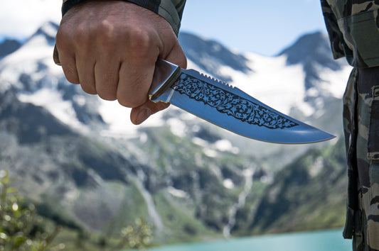 Entretien du couteau de survie : les gestes les rendent plus durables